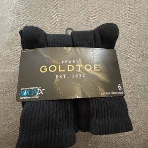 Men’s black Goldtoe 6 pack dress socks. Size 6-12 1/2